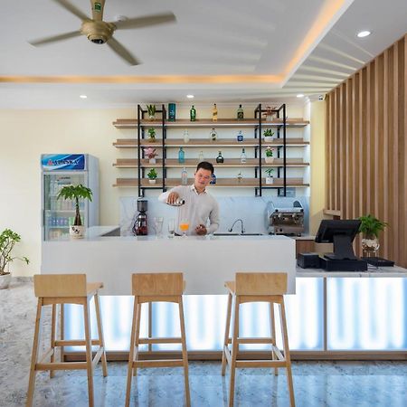 Sofia Hotel Duong To Екстериор снимка
